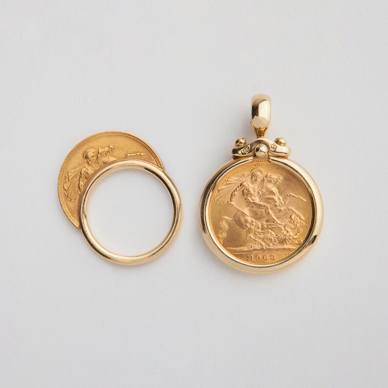 Gold sovereign coin necklace Clearance