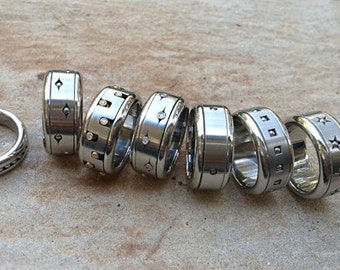 Stainless Steel Stars Spinner Ring: Unisex Fidget Band
