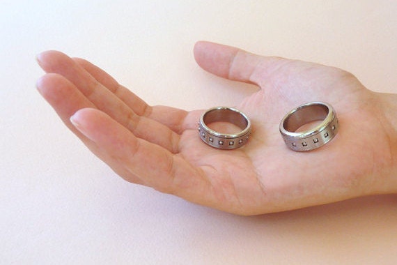Ball bearing hotsell spinner ring