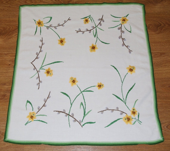 Easter Traycloth