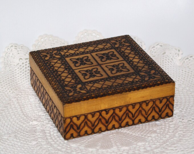Vintage Wooden Jewelry Box Ornament Wood Box Pyrography Etsy