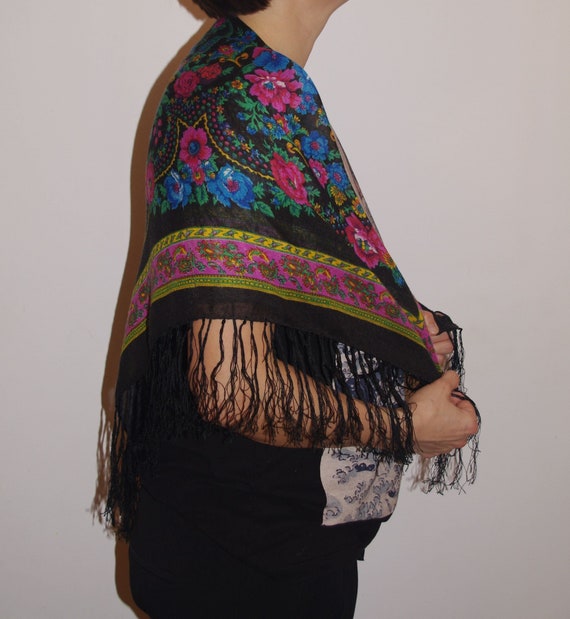 Polish black shawl with fringes Bohemian shawl Ru… - image 7