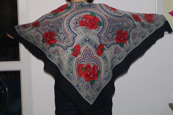 Huge Black Russian Shawl Pavlovo Posad shawl Ukra… - image 4