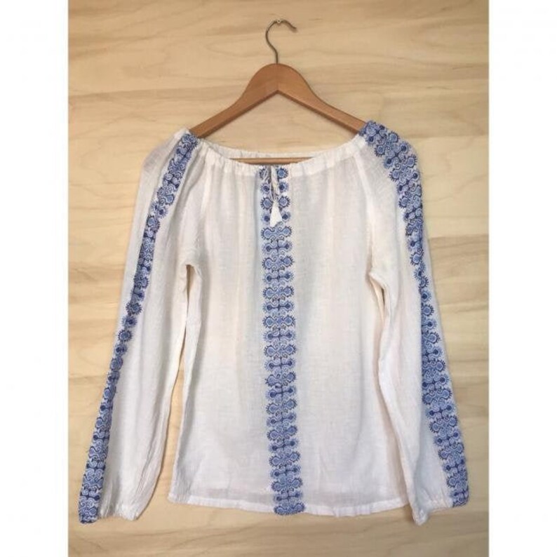 Vyshyvanka Bohemian embroidered cotton blouse shirt tunic Ukrainian women/'s blouse Ukrainian Ethnic Traditional blue embroidery small S