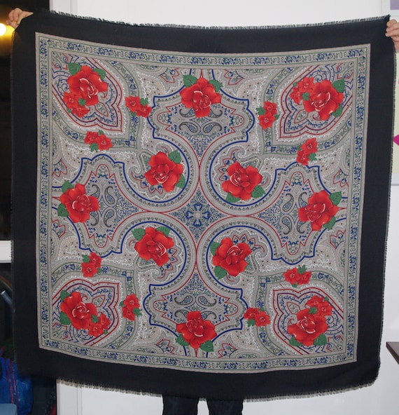 Huge Black Russian Shawl Pavlovo Posad shawl Ukrai