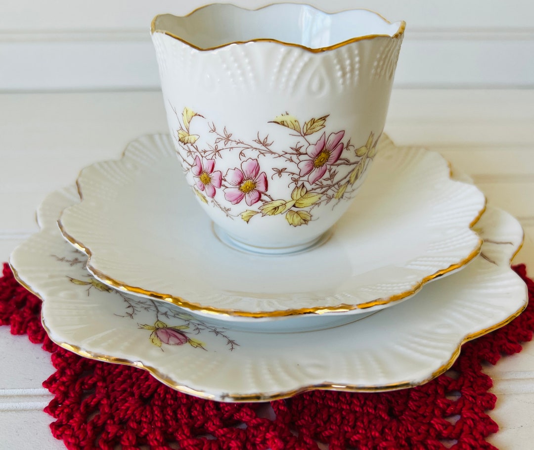 Vintage Teacup Saucer and Dessert Plate Beautiful Embossed Etsy