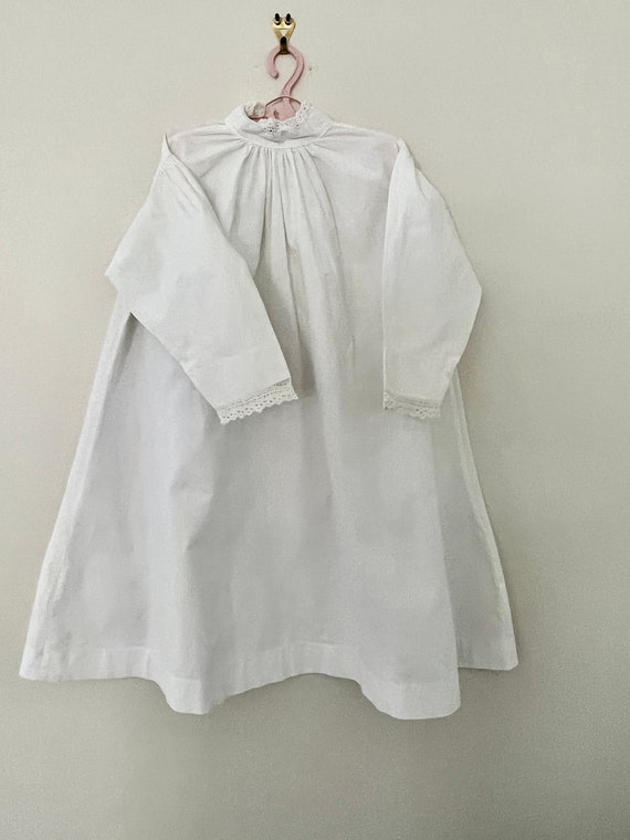 Vintage White Cotton Baby Dress With Crochet Lace… - image 6