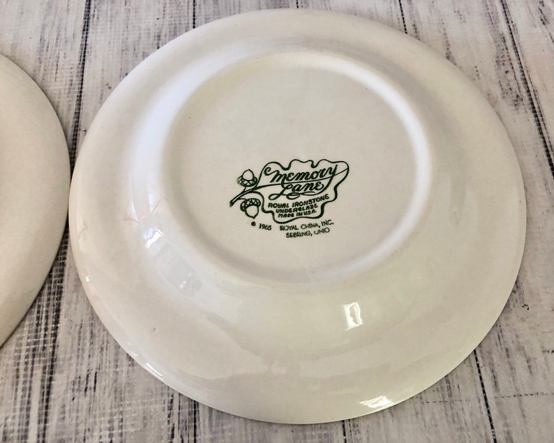 Vintage Red White Dishes Memory Lane by Royal 20 Piece Service Etsy