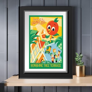 Póster de atracción de Disneyland con pájaro naranja y terraza en el árbol de Disney Sunshine Tree Terrace de 8 x 10, 11 x 14, 11 x 17 y 13 x 19