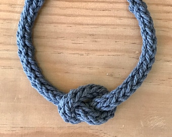 Crochet Necklace Pattern – Tubular I-Cord Necklace – Minimal Handmade Jewelry – Multilingual- Anna