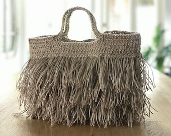 Crochet bag pattern. Summer Boho Fringe bag crochet tutorial.  Easy crochet.