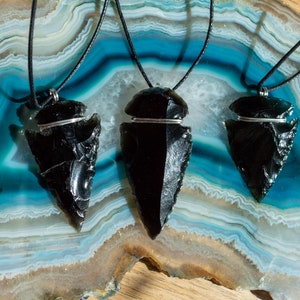 Black Obsidian Arrowhead Pendant image 3