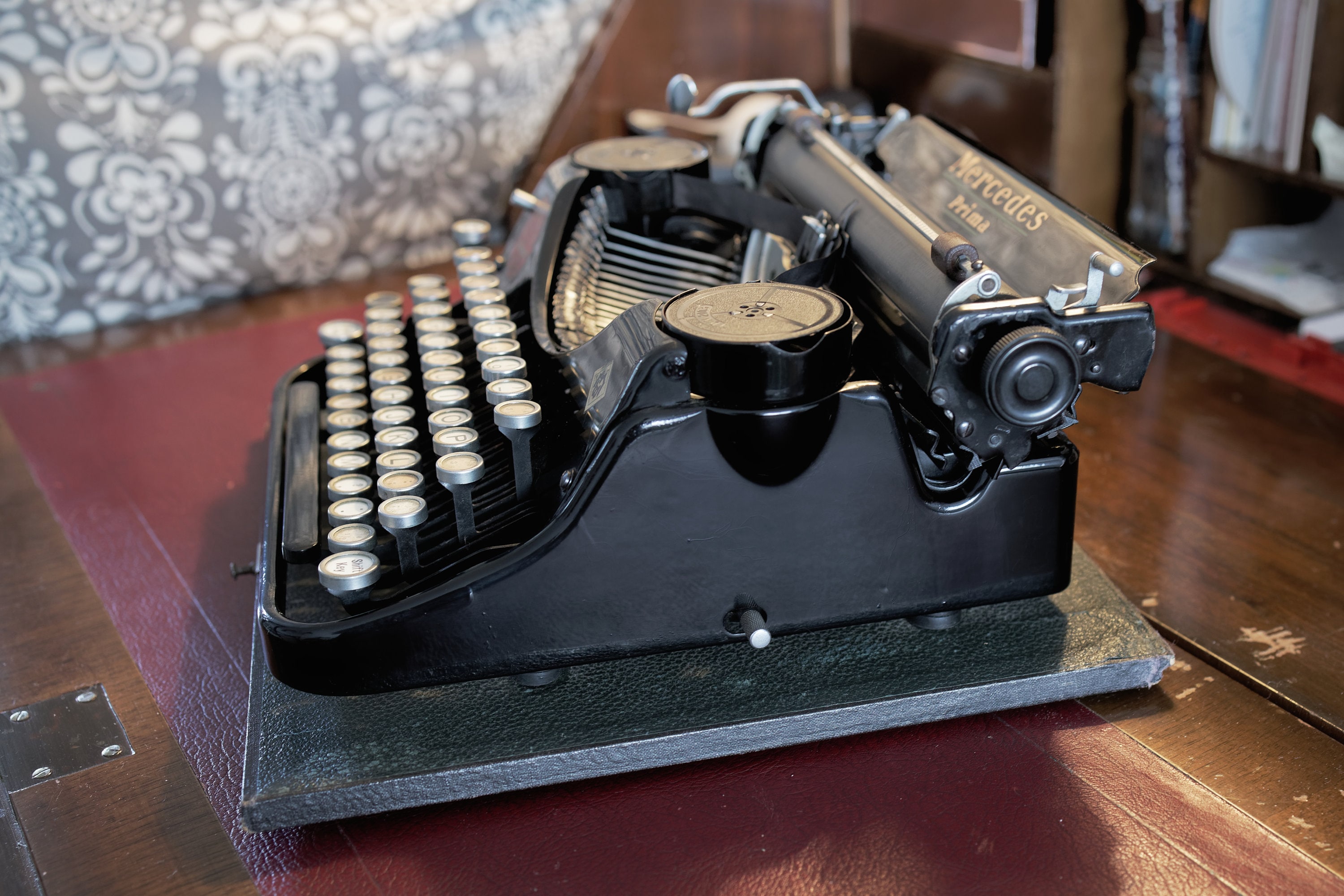 値下げしました】Mercedes Prima アンティーク タイプライター 値下げ