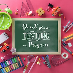 Testing in Fortschritt Zeichen: Grüner Chalkboard Druck (Digitaler Download)