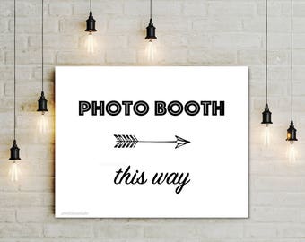 Printable Photo Booth Sign This Way sign, Digital black white right arrow sign, reception decor Christmas party prop, 5x7 20x24 jpg pdf