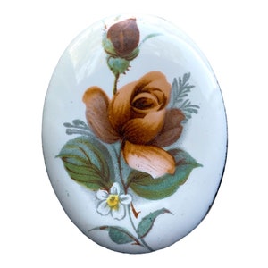 VINTAGE ENAMEL Oval Cabochon Flowers Rose Jewelry Component