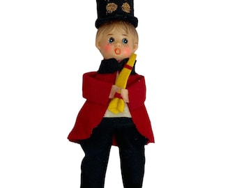 Vintage Christmas Figurine Christmas Caroler Musician Felt w/ Plastic Head  7.5"