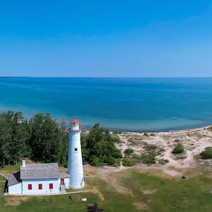 STURGEON POINT LIGHTHOUSE Digital Download