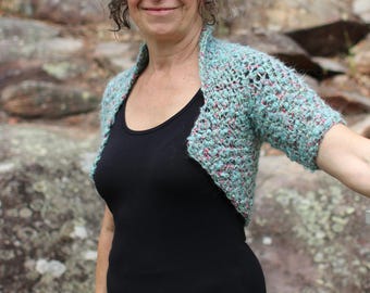 Bolero verde pálido - chaqueta de ganchillo - bolero de lana - cárdigan verde - encogimiento de hombros verde - Jennifree Designs