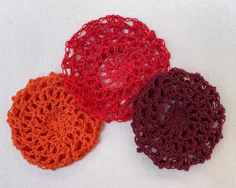 Cubre moños rojos y naranjas - cubre moños de ballet - cubre moños de crochet - cubre moños - redecilla para el pelo - redecilla para moños