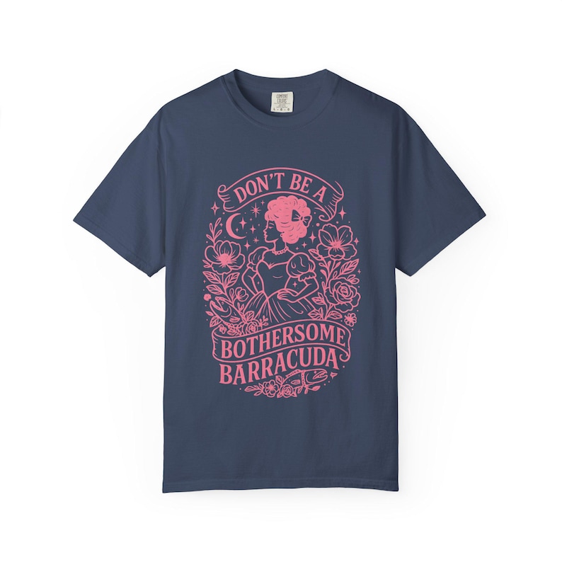 Camiseta Barracuda Molesta / Geraldine Grus Zodiac Academy / Camiseta divertida de fantasía de BookTok / Merchandising de ZA / Regalo para lectores de Romantasy imagen 9