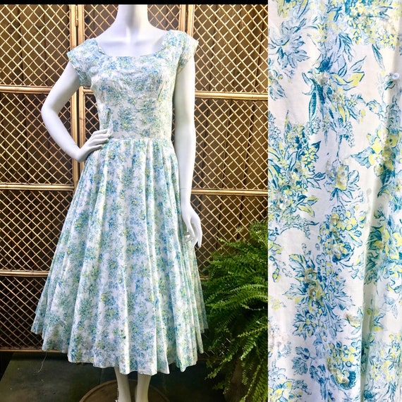 1950s Blue, Lime Green and White Floral Cotton and