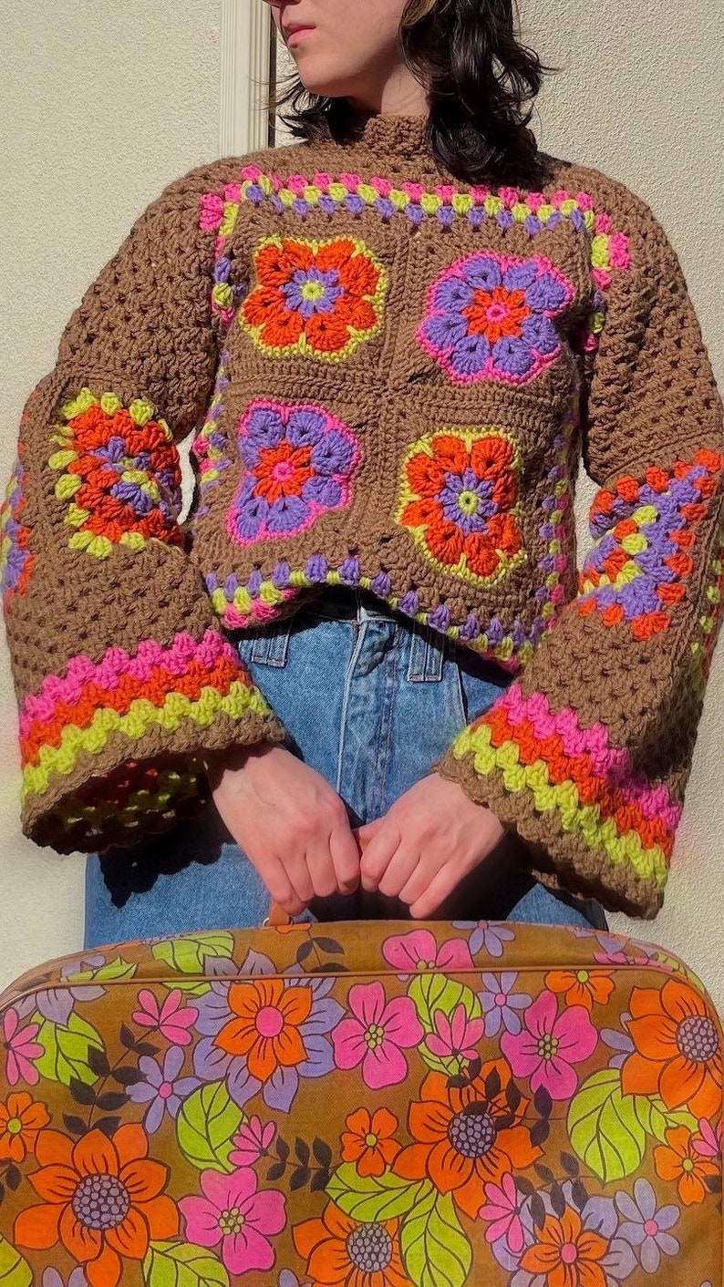 CROCHET PATTERN, Funky Flower Sweater image 4