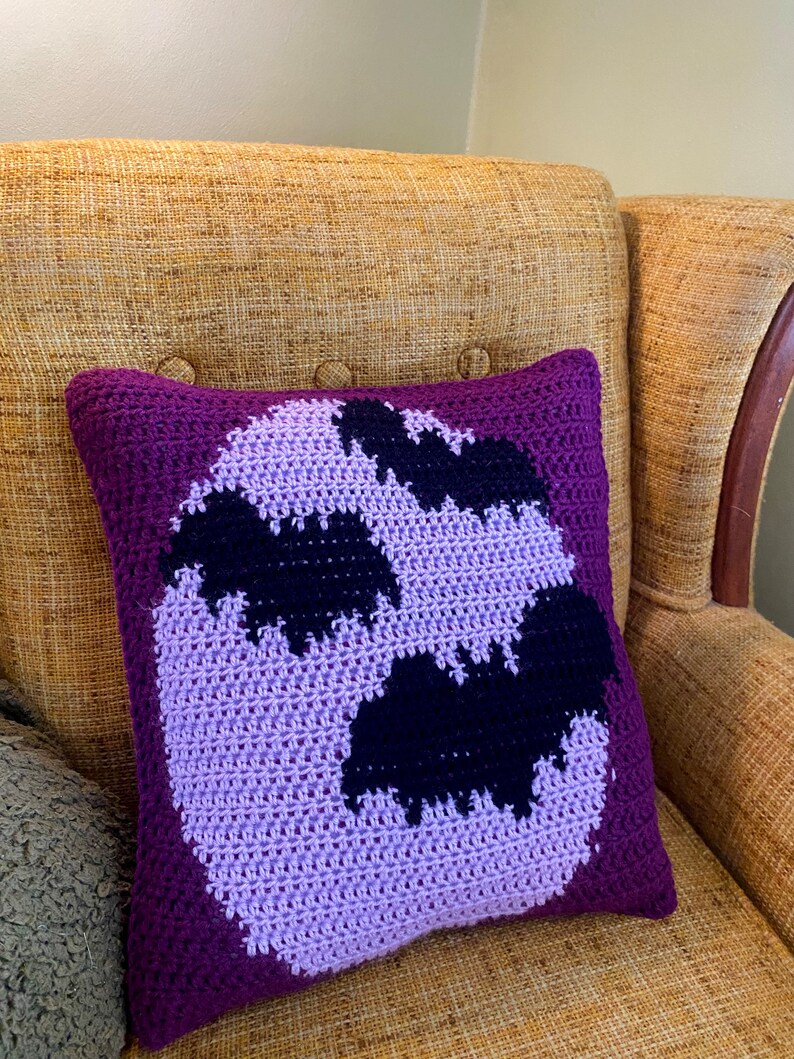 CROCHET PATTERN, Spooky Bats Pillow, PDF Pattern, Crochet Bats ...