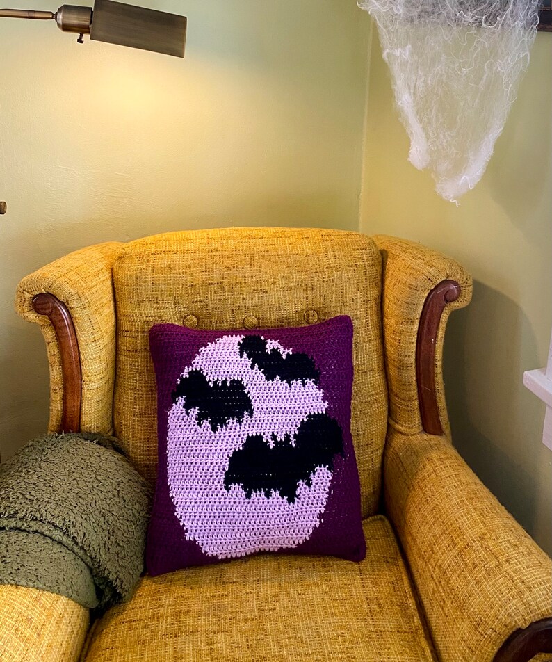 CROCHET PATTERN, Spooky Bats Pillow, PDF Pattern, Crochet Bats ...