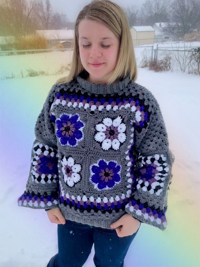 CROCHET PATTERN, Funky Flower Sweater image 6