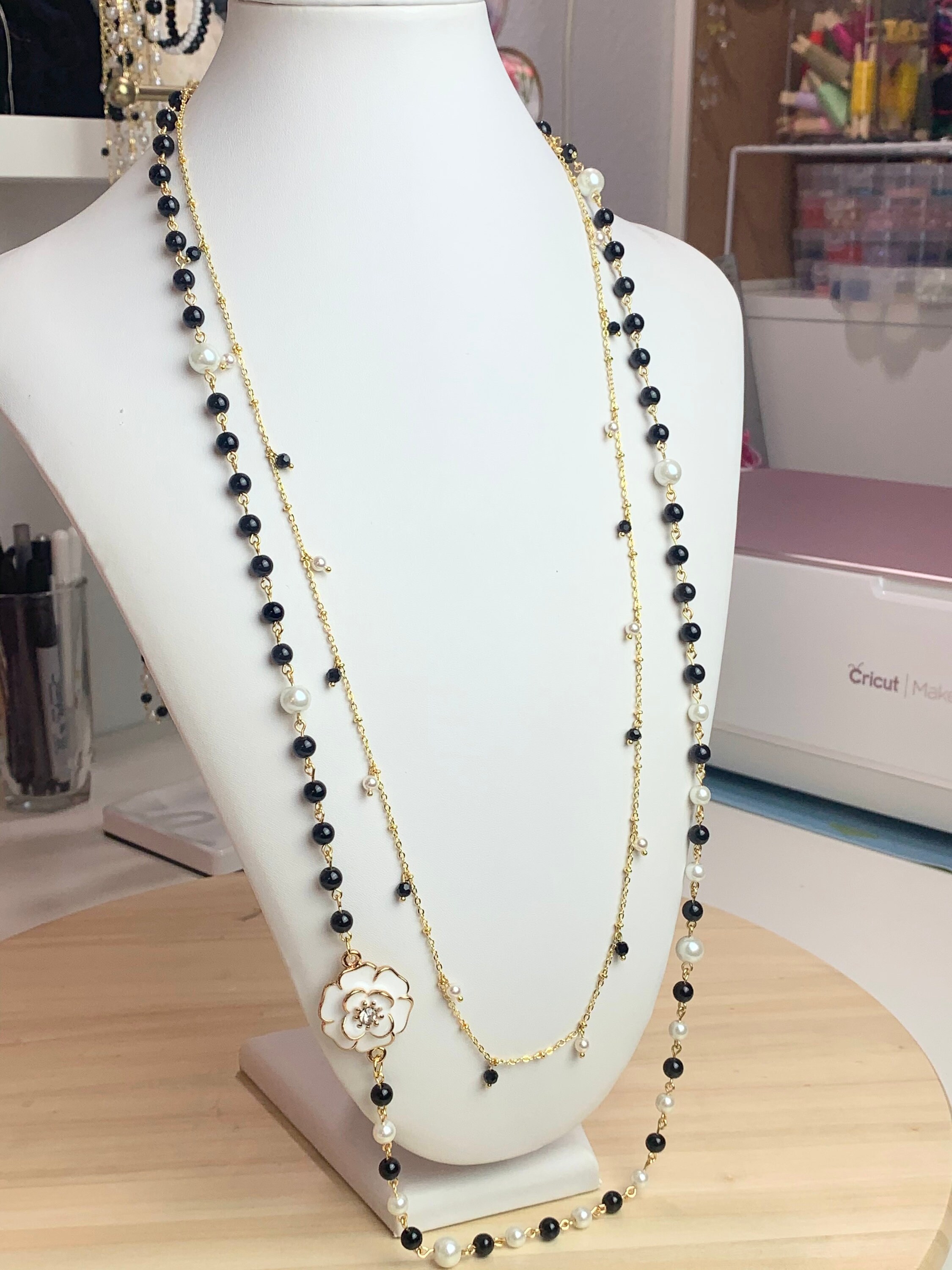 Rose & Camellia - Ketting main image 0