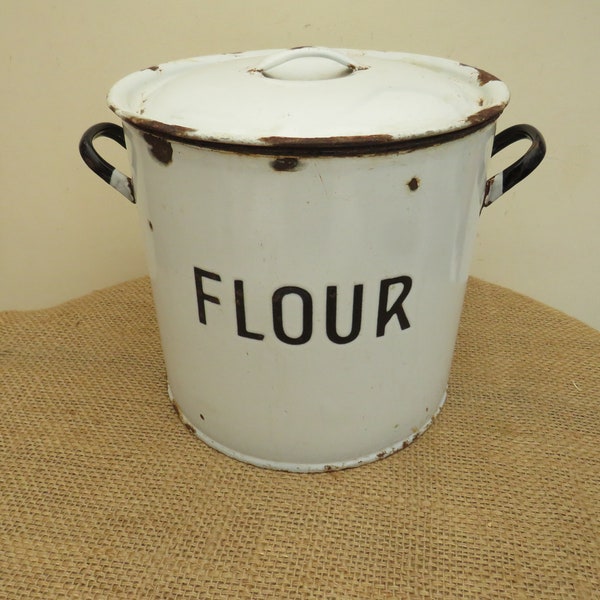 Traditional British Made circa 1940s - 1950s White Round Large Metal Enamel Flour Bin. Black Enamel lettering Complete with Lid