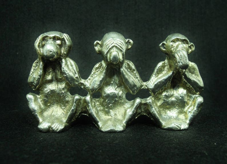 Brass Mini 3 Monkey Ear Eye Mouth Closing Figurine Vintage Collect Animal Statue
