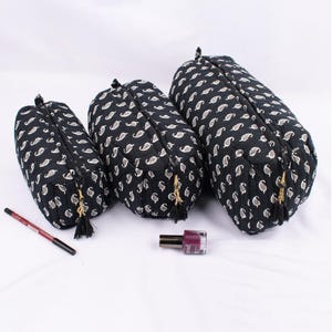Set 3 beauty case, beauty case trapuntato nero, beauty case, borsa con stampa a blocchi, regalo per la mamma