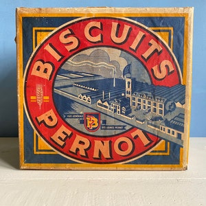 A fabulous vintage French tin box with printed labels, biscuit tin, vintage cookie tin, biscuits Pernod, vintage advertising