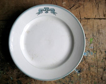 A round white  vintage French serving plate