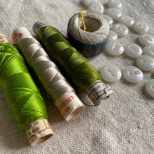 Vintage French linen and haberdashery bundle image 4