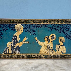 A vintage French tin box, sweet tin, candy tin