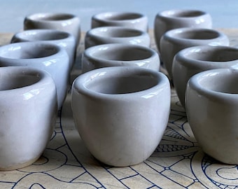 6 or 12 vintage French snail pots, snail dishes, white earthenware