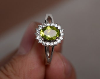 Natural Green Peridot Ring Engagement Ring Sterling Silver Gemstone Promise Ring Birthstone Ring