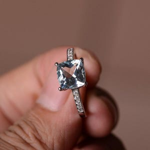 Natuurlijke aquamarijnring Zilveren fijne sieraden Verlovingsring voor vrouwen Beloftering