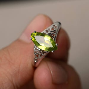 Peridot Rings Sterling Silver August Birthstone Solitaire Engagement Ring For Women Marquise Cut Vintage Jewelry