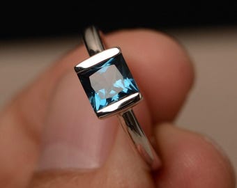 大人のセボンスター　リング　ブルートパーズ Mサイズ AGAR9838__BT_999_0_20240208110