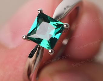 Minimalistischer Smaragd Ehering 14K Weißgold Princess Cut Mai Geburtsstein Ring