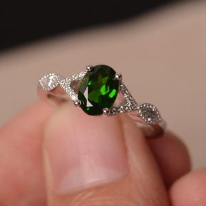 Natural Chrome Diopside Ring Oval Cut Green Gemstone Ring Sterling Silver Ring Engagement Ring