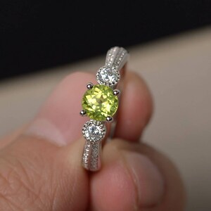 Natürliche Peridot Versprechen Ringe August Birthstone Rundschliff Grün Edelsteine Ringe Sterling Silber Ring
