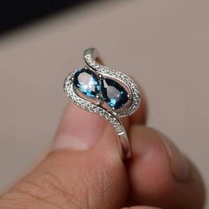 Real London Blue Topaz Rings Wedding Rings Solid Silver Rings Pear Cut Blue Gemstone