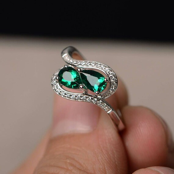 Emerald Silver Rings Anniversary Rings Sterling Silver Rings Pear Cut Rings May Birthstone Rings Prong Setting Rings