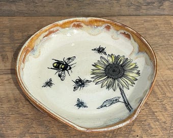 5.5"  Sunflower and Bee & Honey Spoon Rest