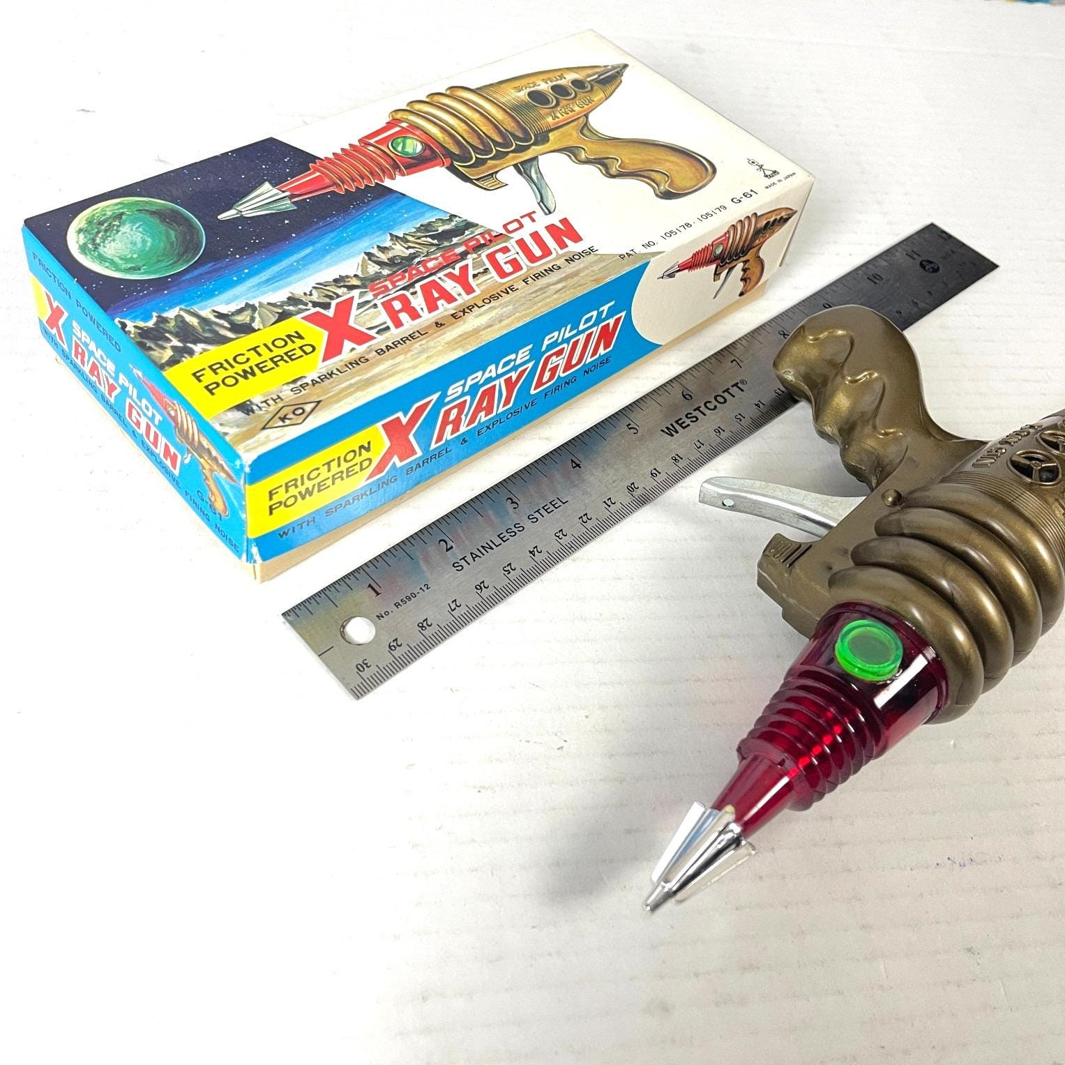 Taiyo Space Pilot X-ray Gun Vintage Plastic Raygun G-61